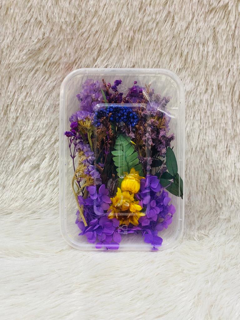 Box Dried Flowers (J)