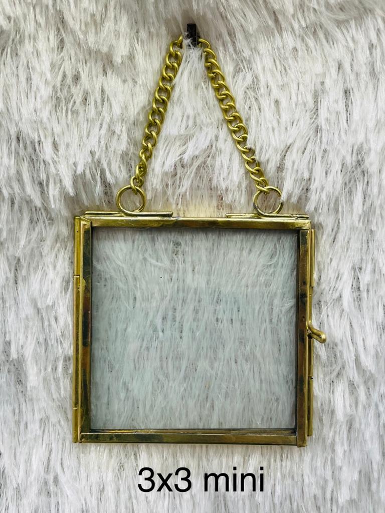 3x3 Vintage Frame