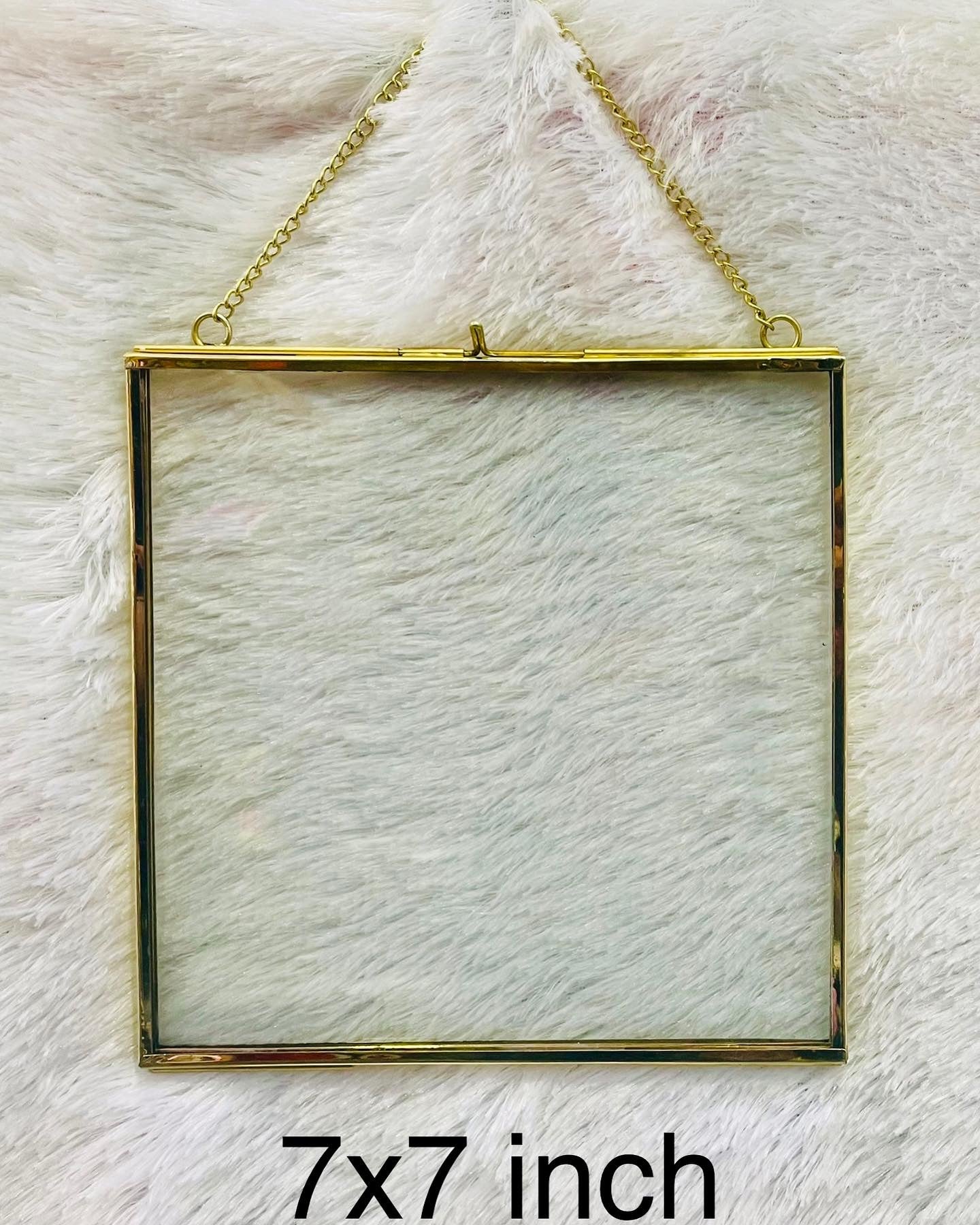 7x7 Vintage Frame